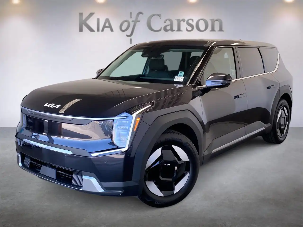 2026 Kia EV9 Light L/R's photo