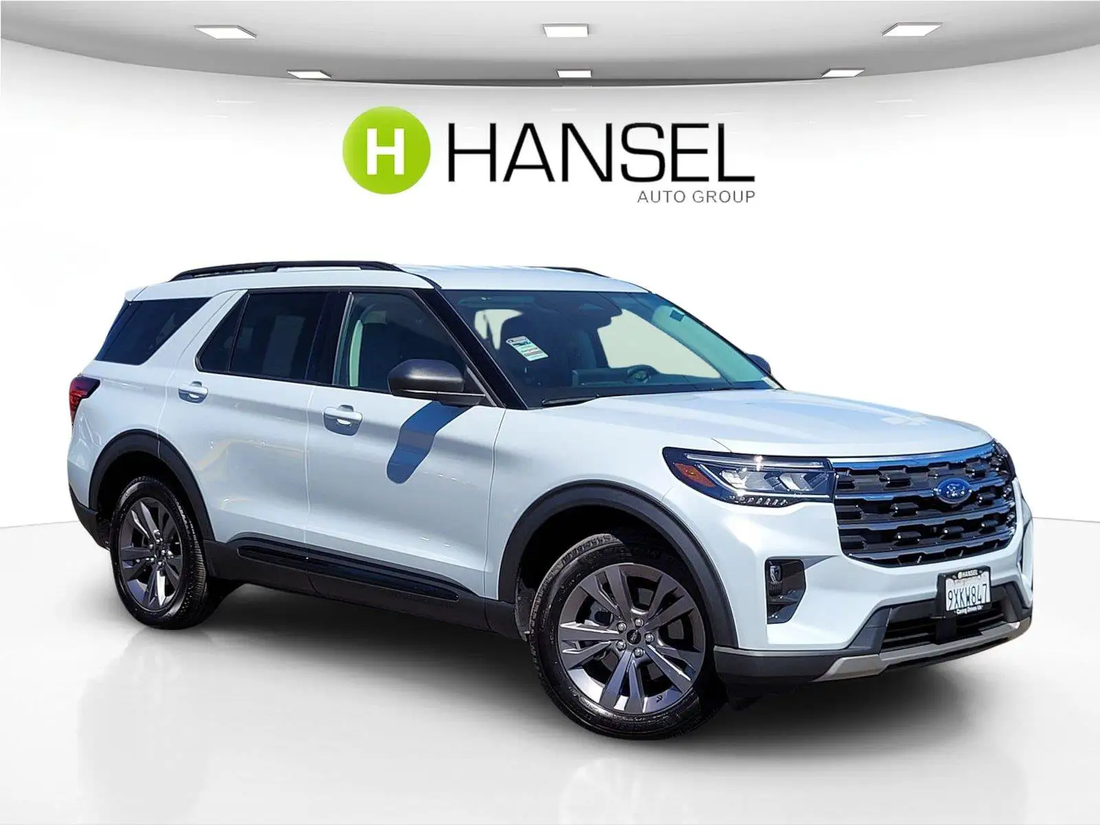2026 Ford Explorer Active 4WD photo 1