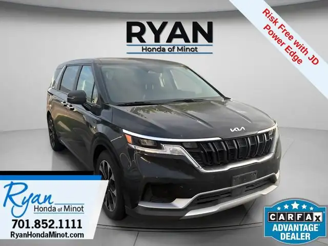 2023 Kia Sedona EX's photo