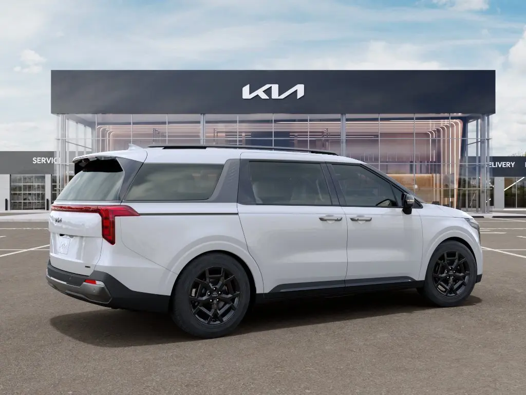 2027 Kia Sedona Hybrid EX photo 4