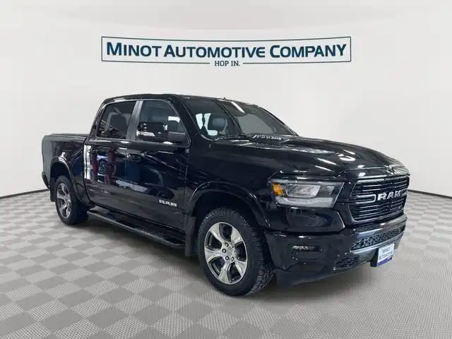 2022 RAM 1500 Laramie 4x4 Crew Cab 5'7's photo
