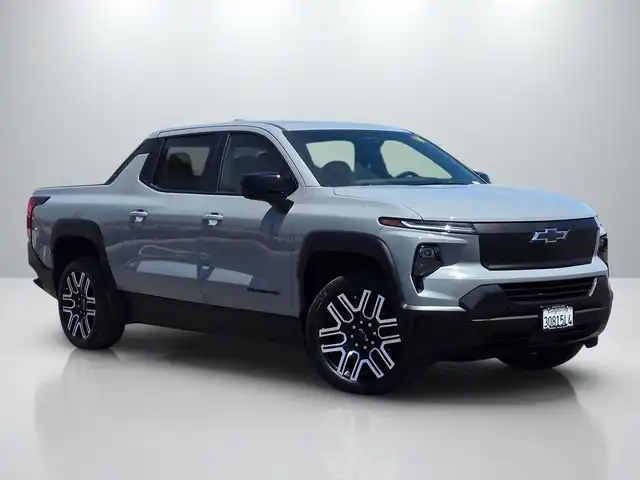 2026 Chevrolet Silverado EV Work Truck Standard Range's photo