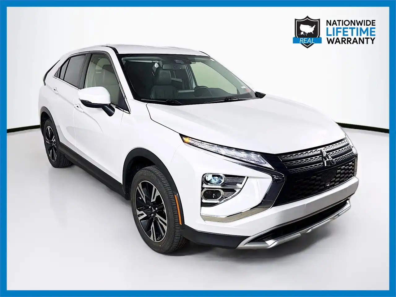 2024 Mitsubishi Eclipse Cross SE S-AWC's photo