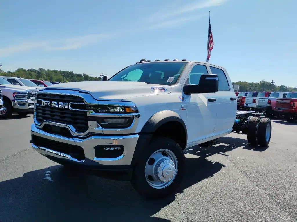 2026 RAM 5500 Big Horn 4WD Crew Cab DRW 197" WB's photo