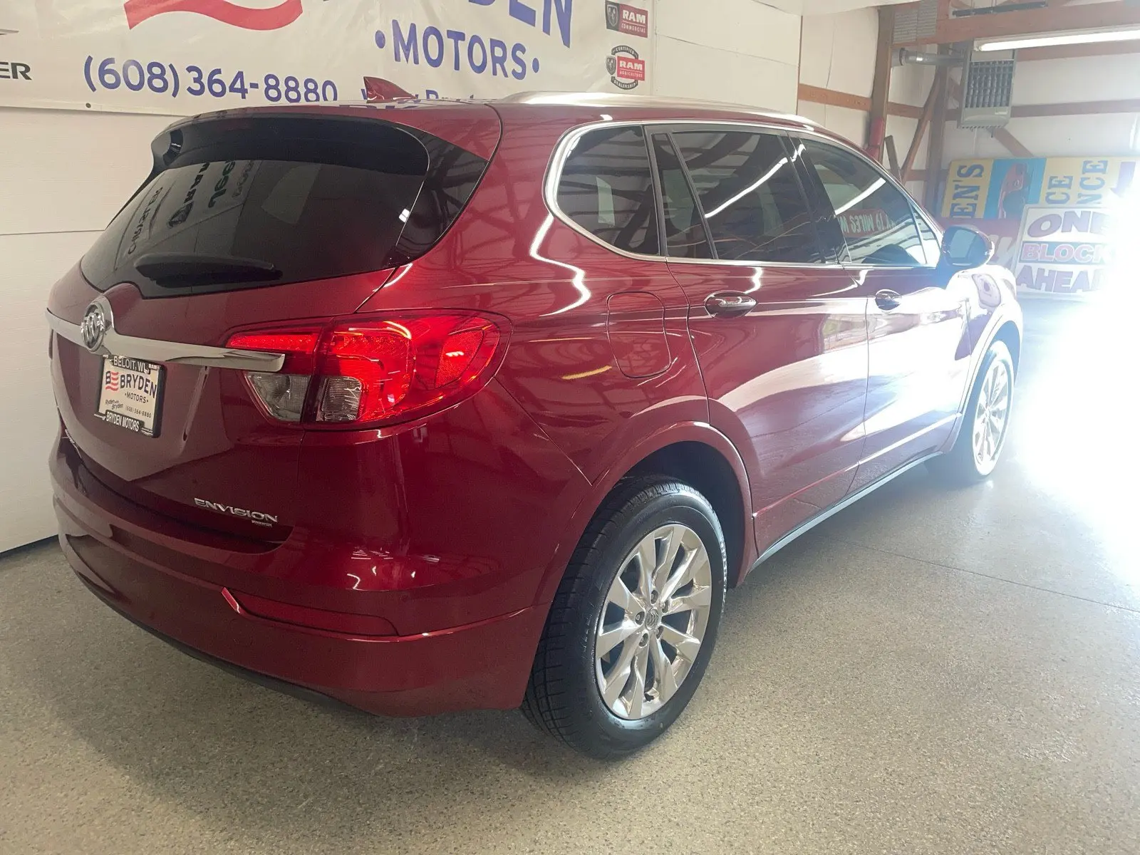 Vehicle Image 2