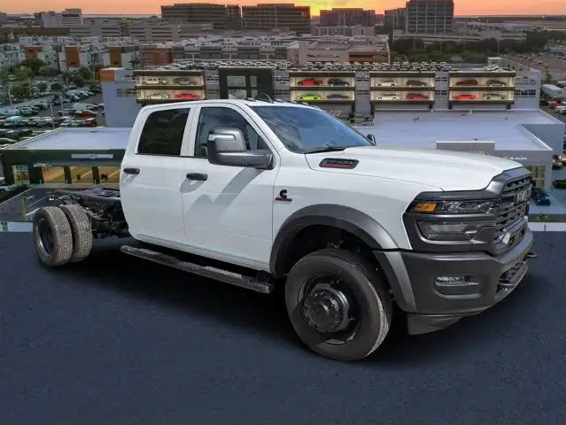 2027 RAM 4500 Tradesman 4WD Crew Cab DRW 173" WB's photo