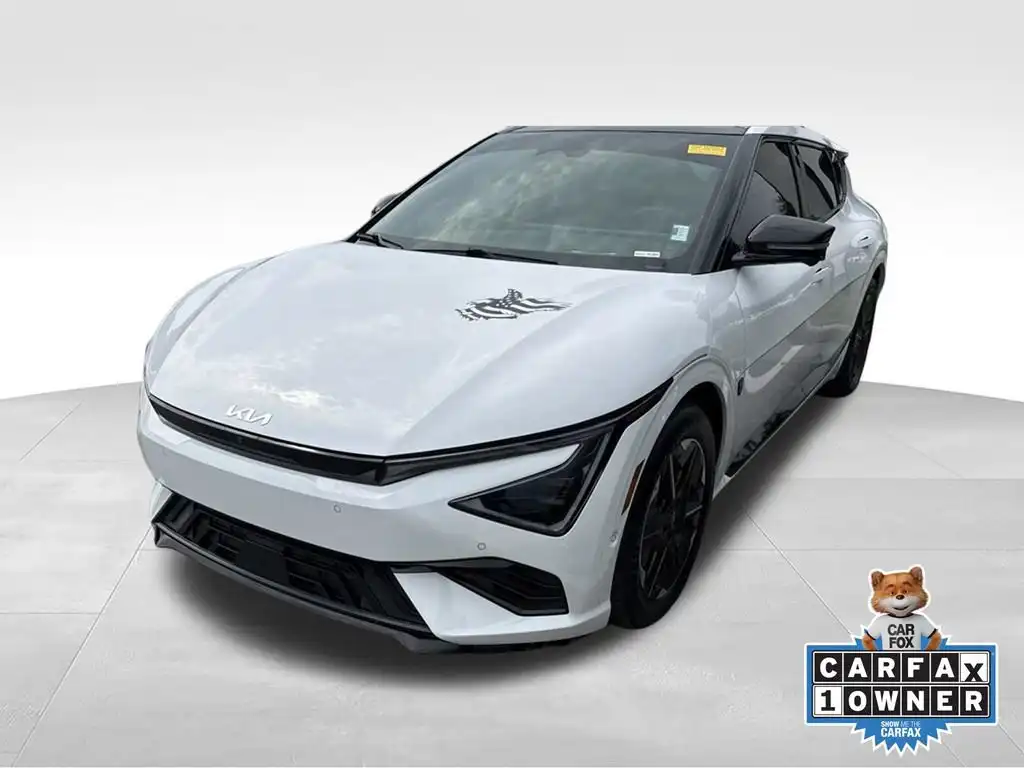 2025 Kia EV6 GT-Line's photo