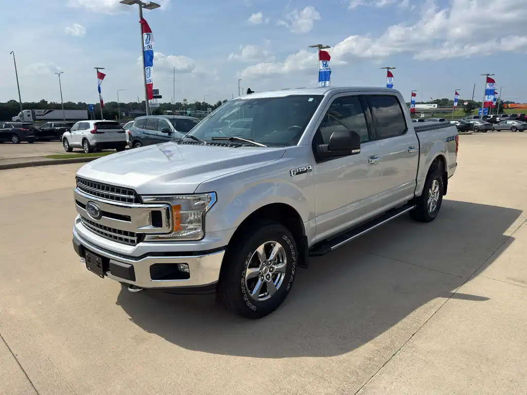 2019 Ford F-150 XLT 4x4 SuperCrew 5-1/2 Box's photo