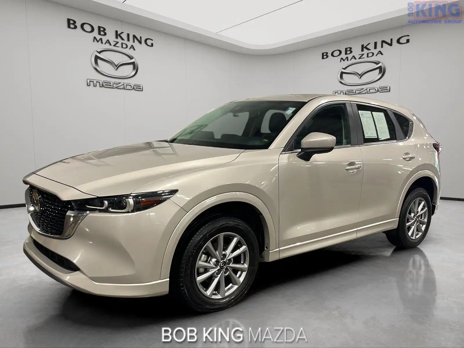 2025 Mazda CX-5 S Preferred package Auto AWD's photo