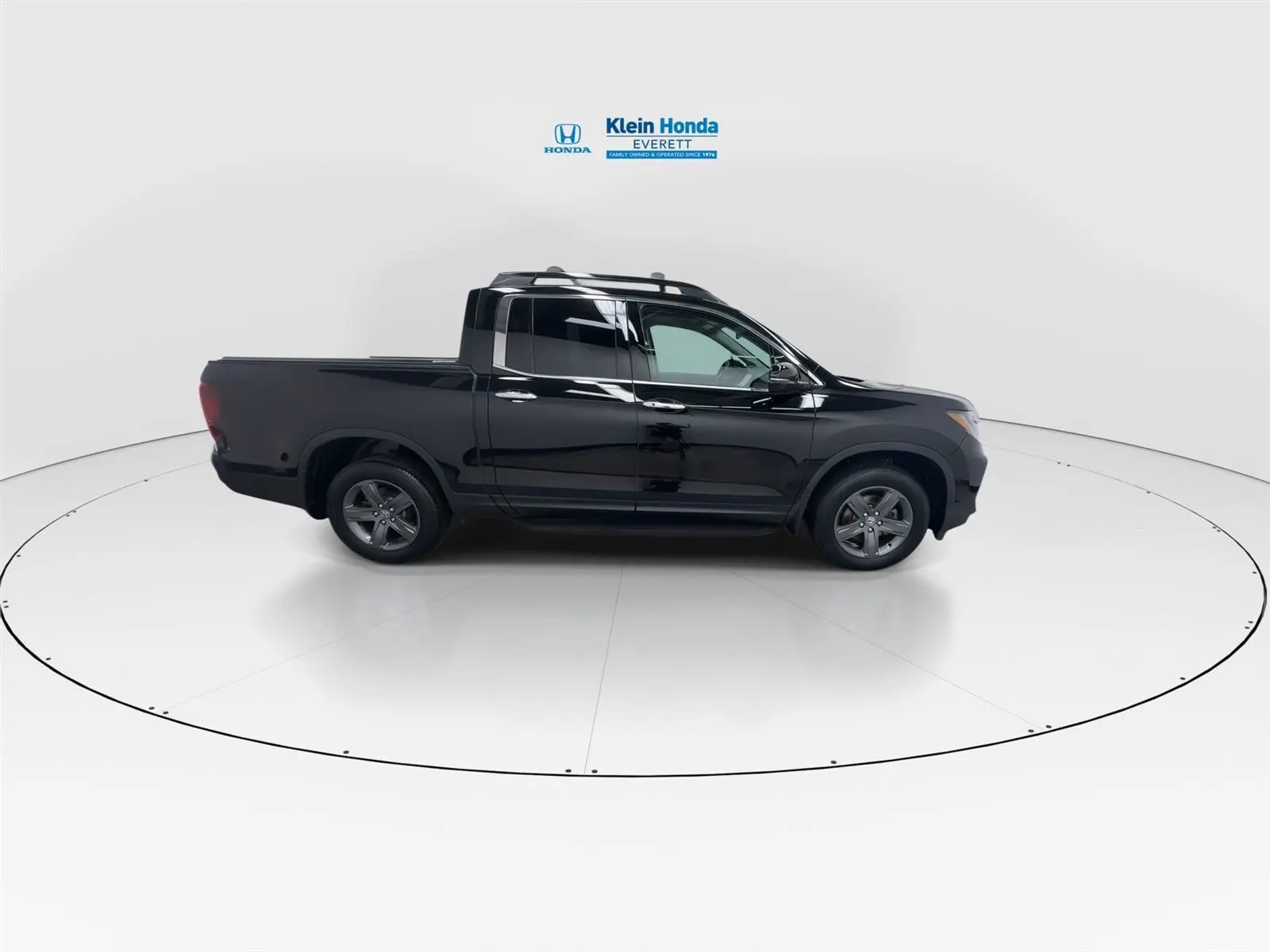 2022 Honda Ridgeline RTL-E AWD photo 3