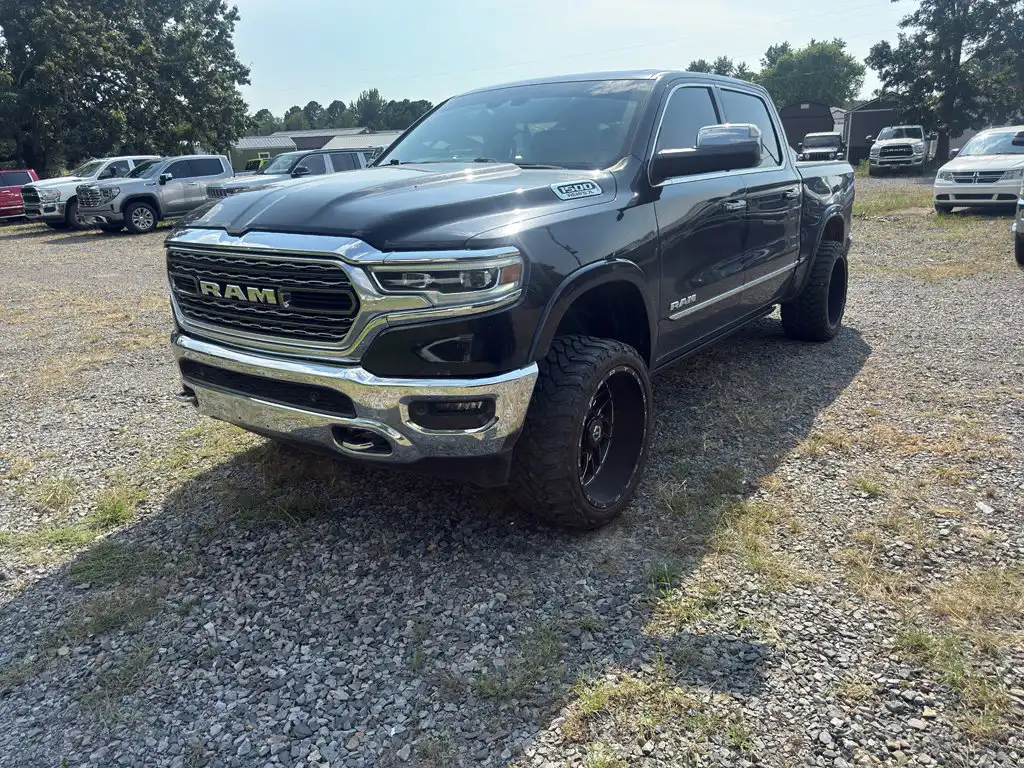 2020 RAM 1500 Limited 4x4 Crew Cab 5'7's photo