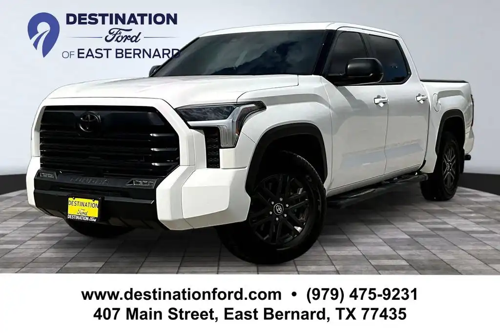 2025 Toyota Tundra SR5 3.4L CrewMax 5.5' Bed's photo