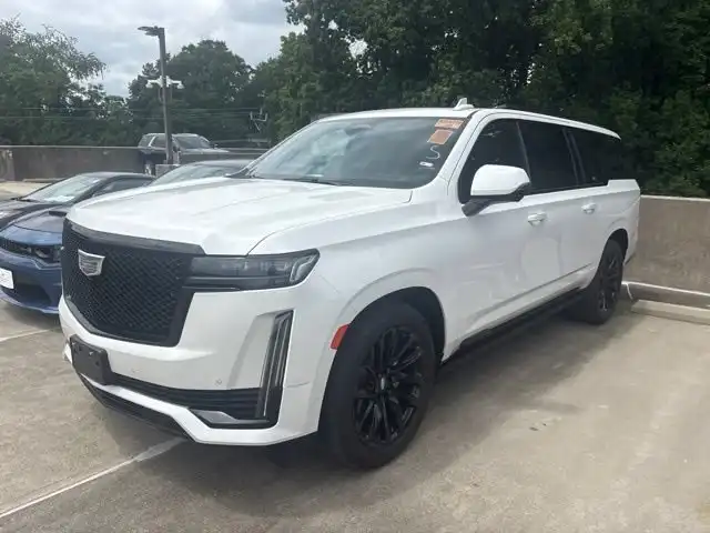2024 Cadillac Escalade ESV 4WD Sport's photo