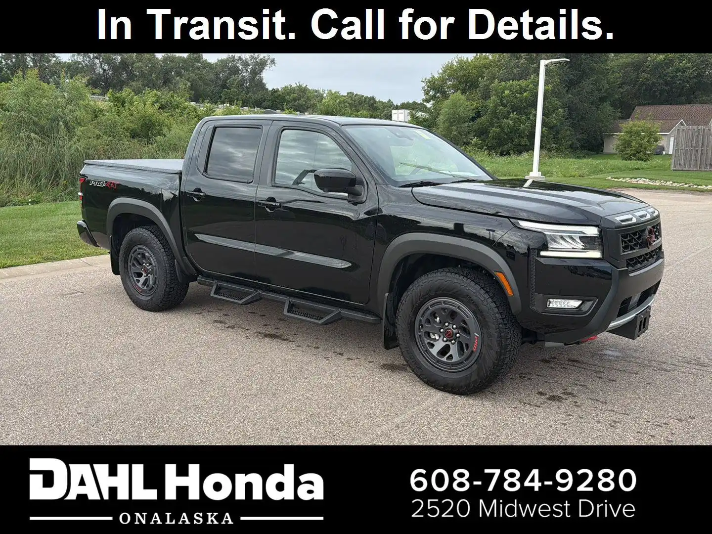 2025 Nissan Frontier PRO-4X Crew Cab 4X4's photo