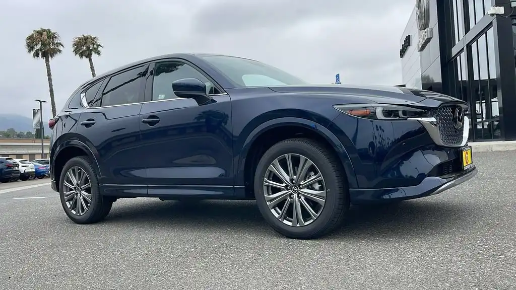 2025 Mazda CX-5 Turbo Signature AWD Auto's photo