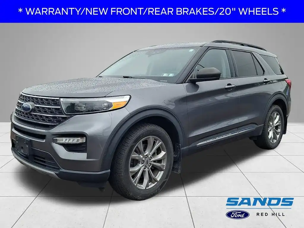2022 Ford Explorer XLT 4WD's photo