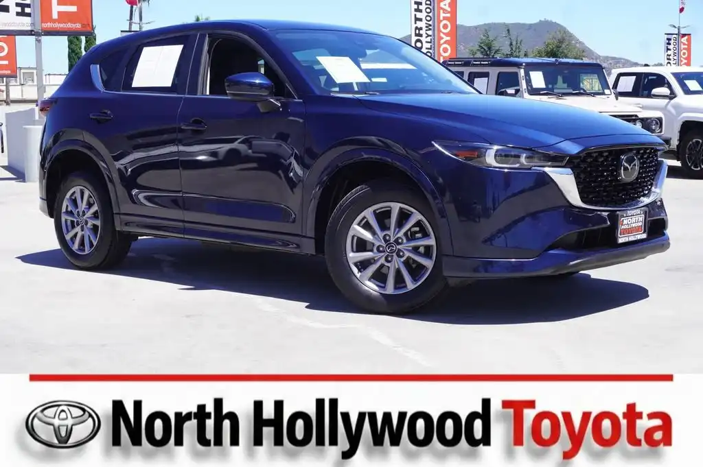 2024 Mazda CX-5 S Select Package Auto AWD's photo