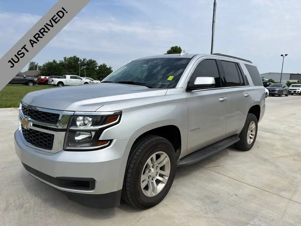 2019 Chevrolet Tahoe 4WD LS's photo
