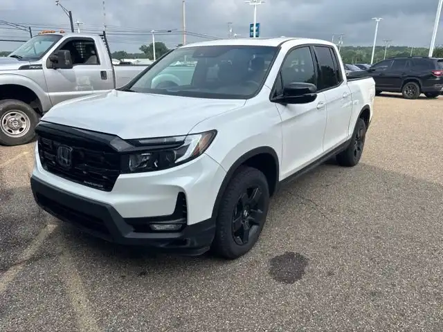 2024 Honda Ridgeline Black Edition's photo