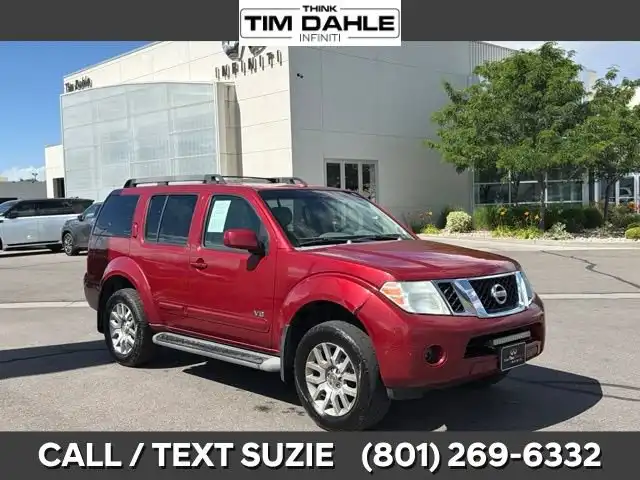 2008 Nissan Pathfinder SE V8 4X4's photo