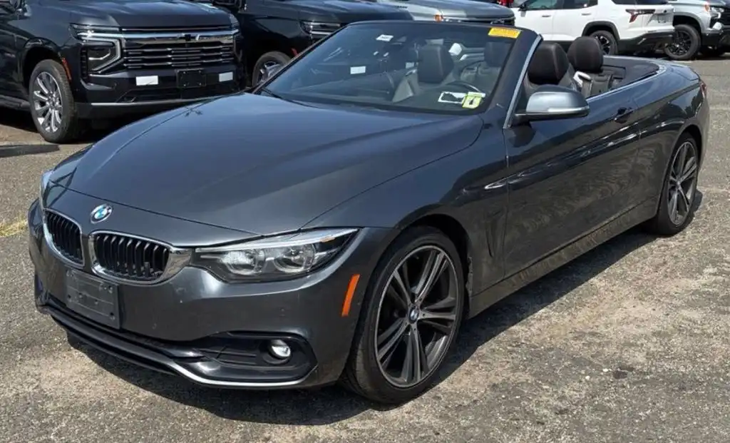 2019 BMW 4 Series 430i xDrive Convertible's photo