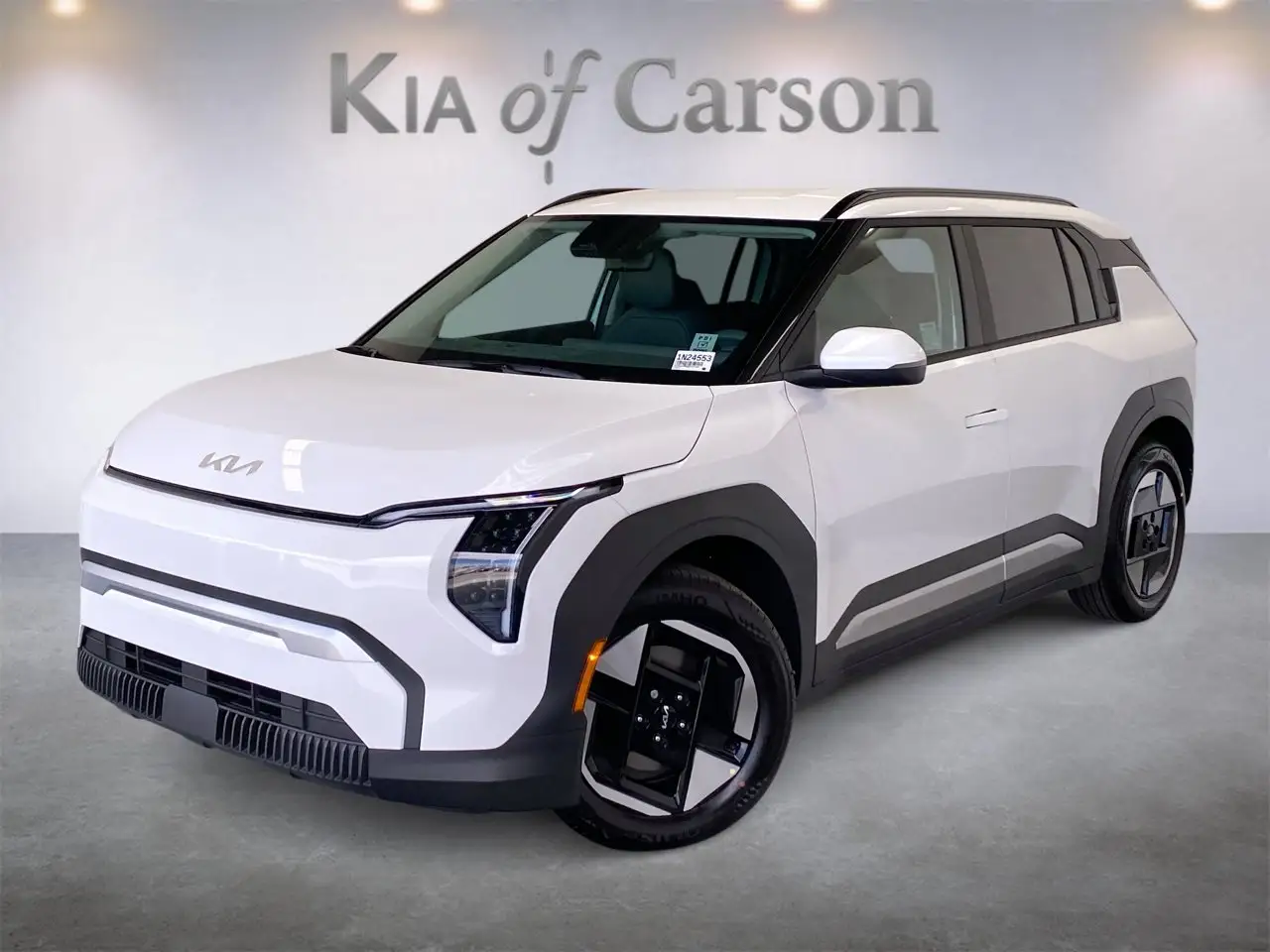 2027 Kia EV3 Wind photo 1
