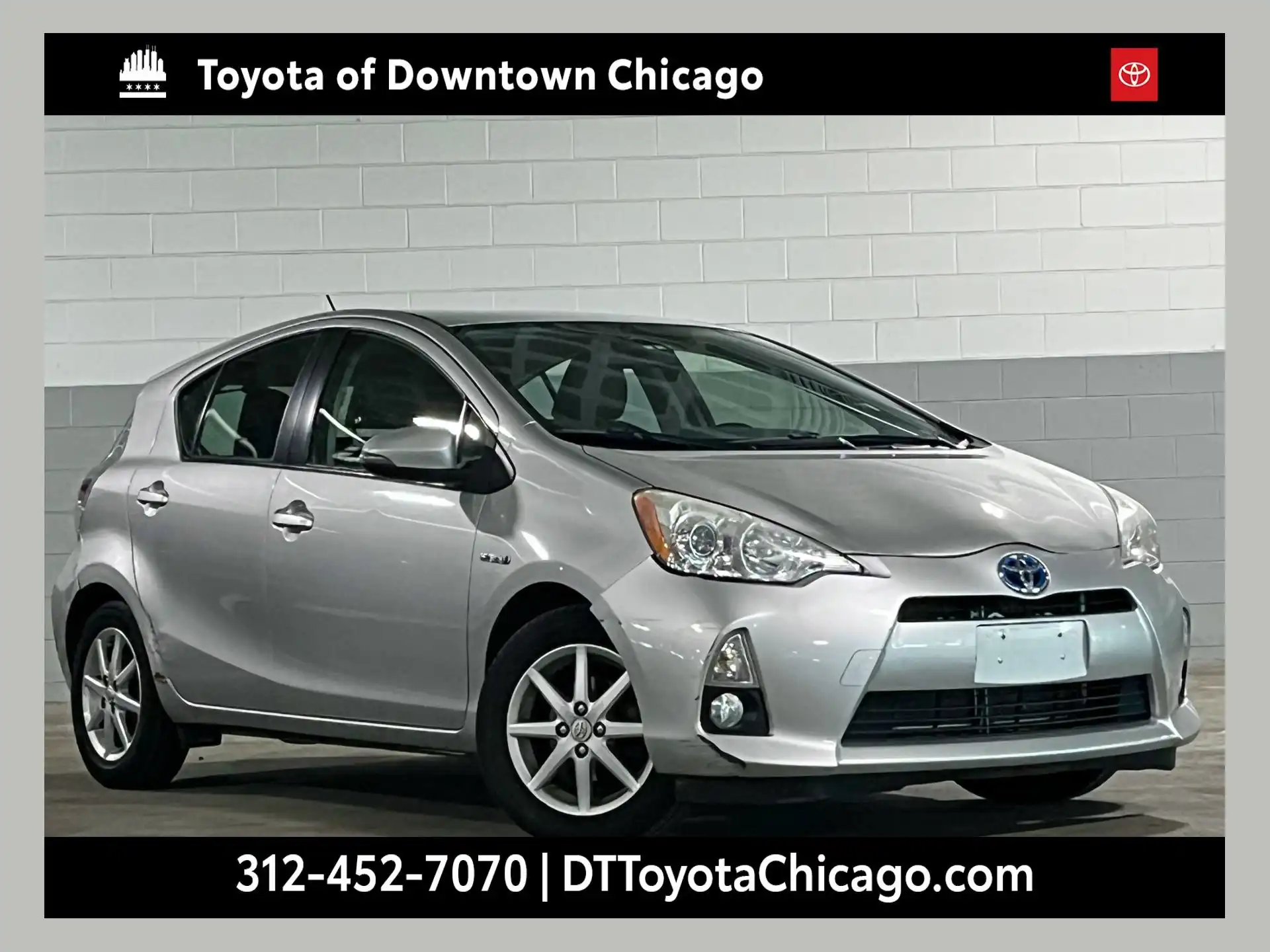2013 Toyota Prius c Four's photo