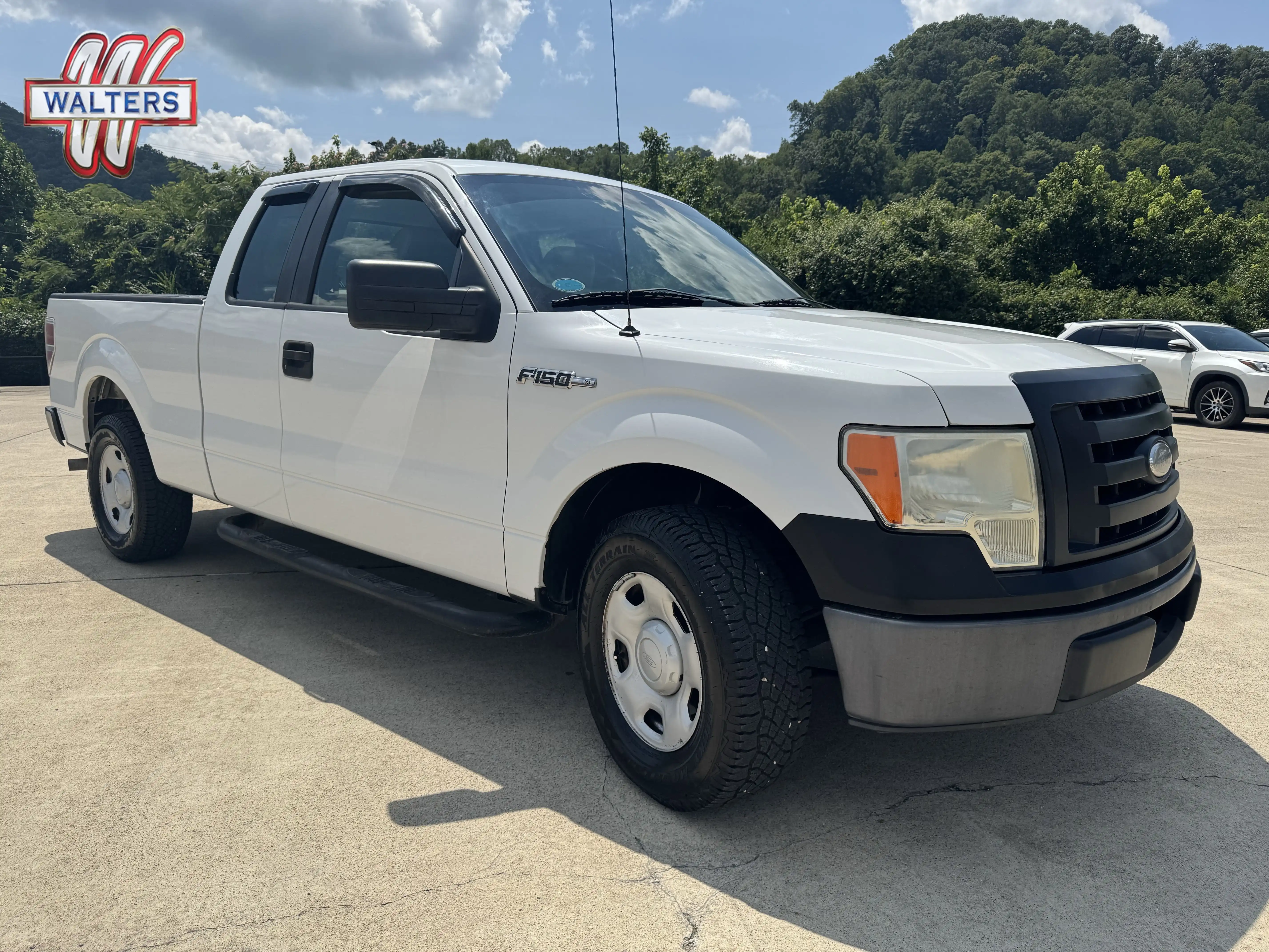 2009 Ford F-150 XL SuperCab 145-in Styleside's photo