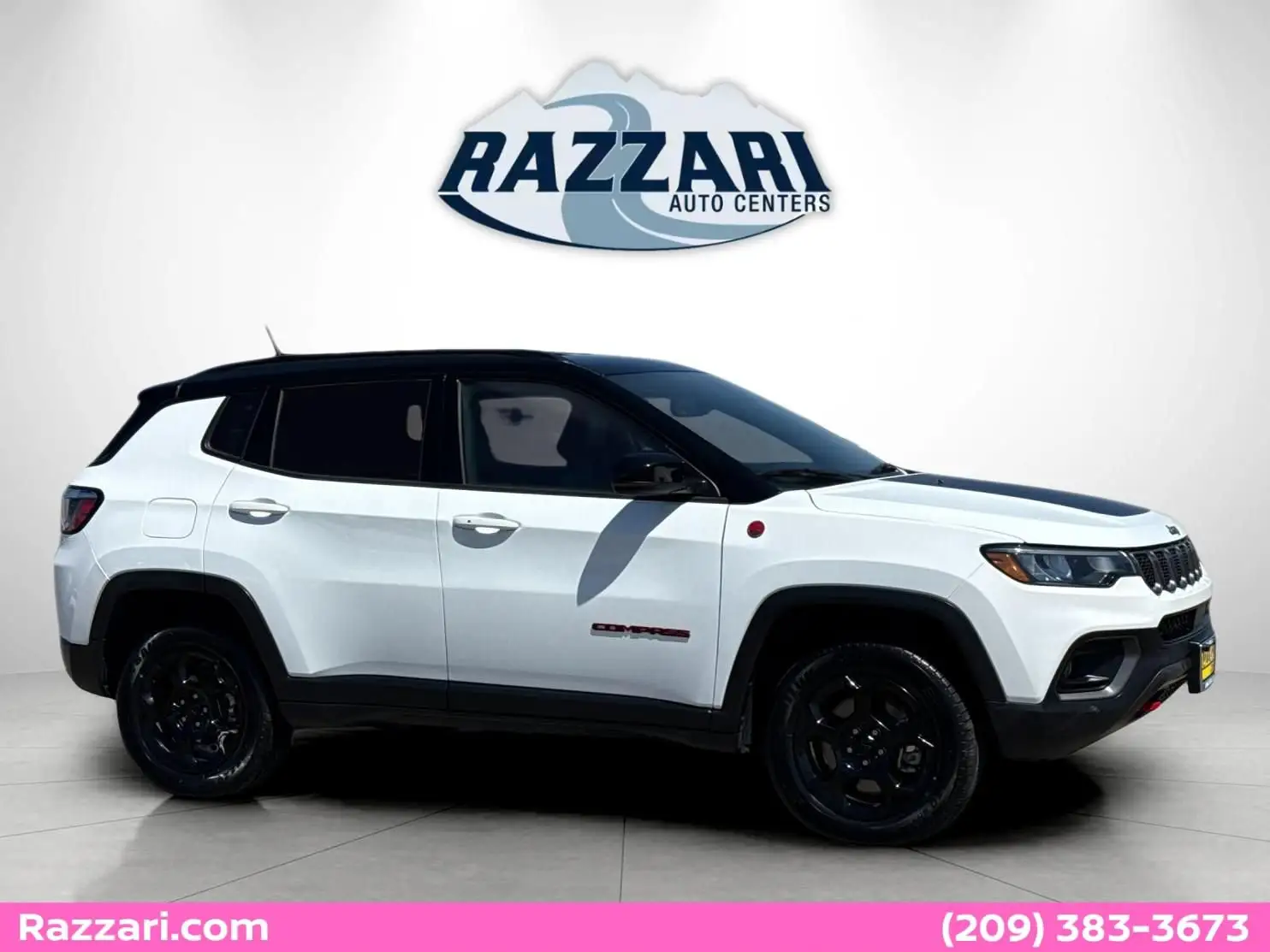 2024 Jeep Compass Trailhawk 4X4 photo 1