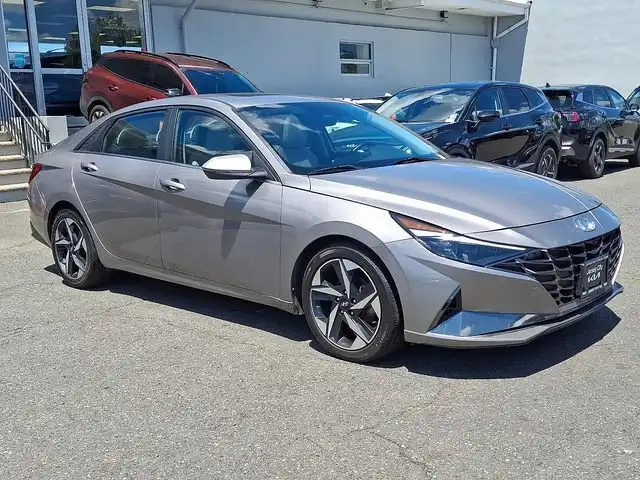 2021 Hyundai Elantra 2.0 Limited IVT SULEV's photo