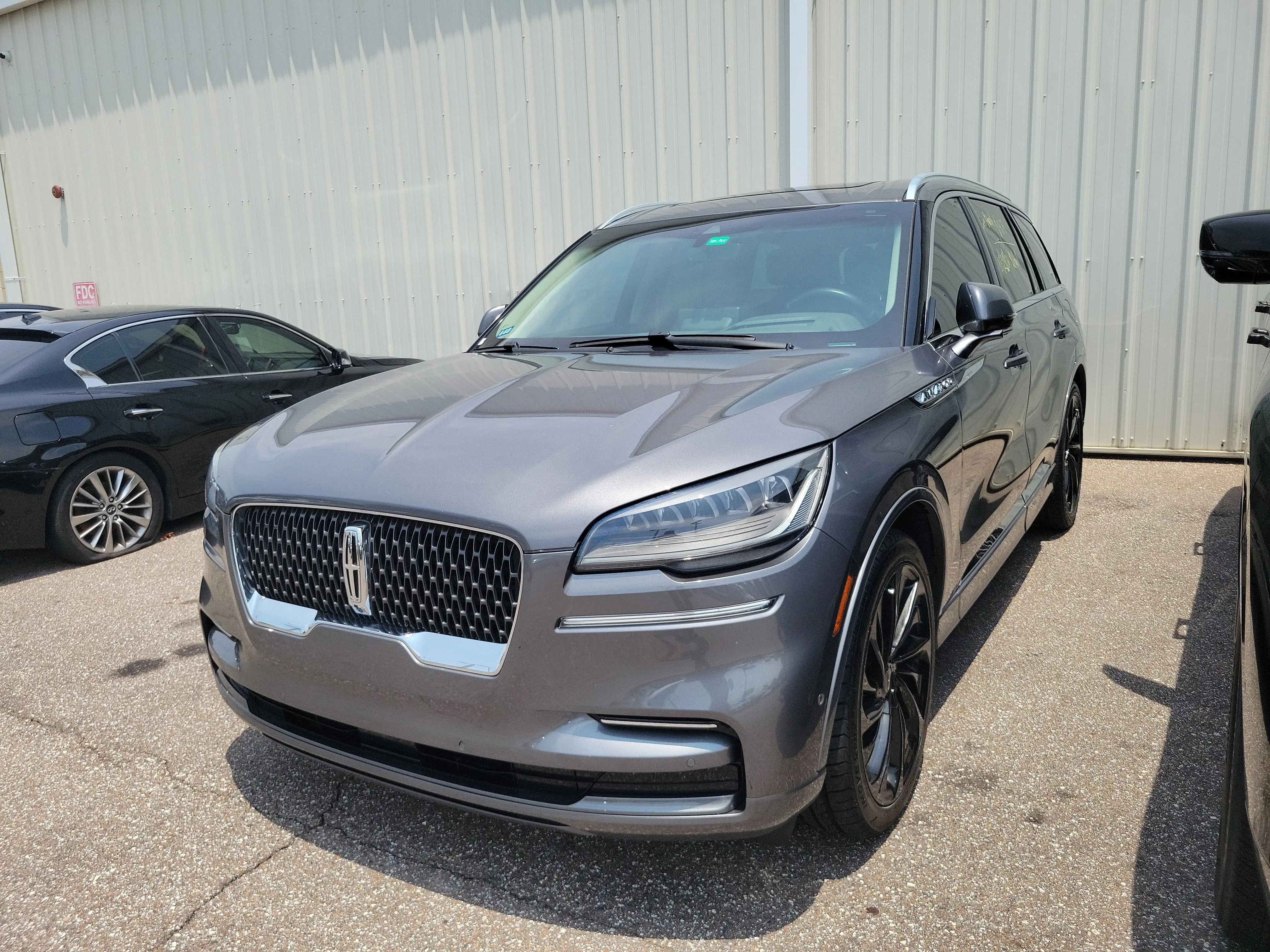 2022 Lincoln Aviator Reserve RWD's photo