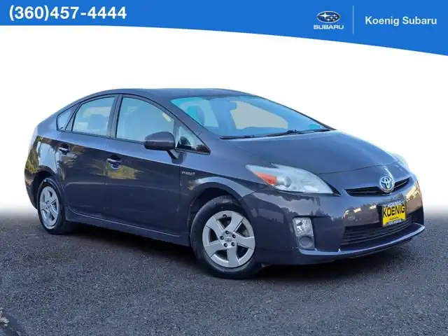 2011 Toyota Prius IV's photo