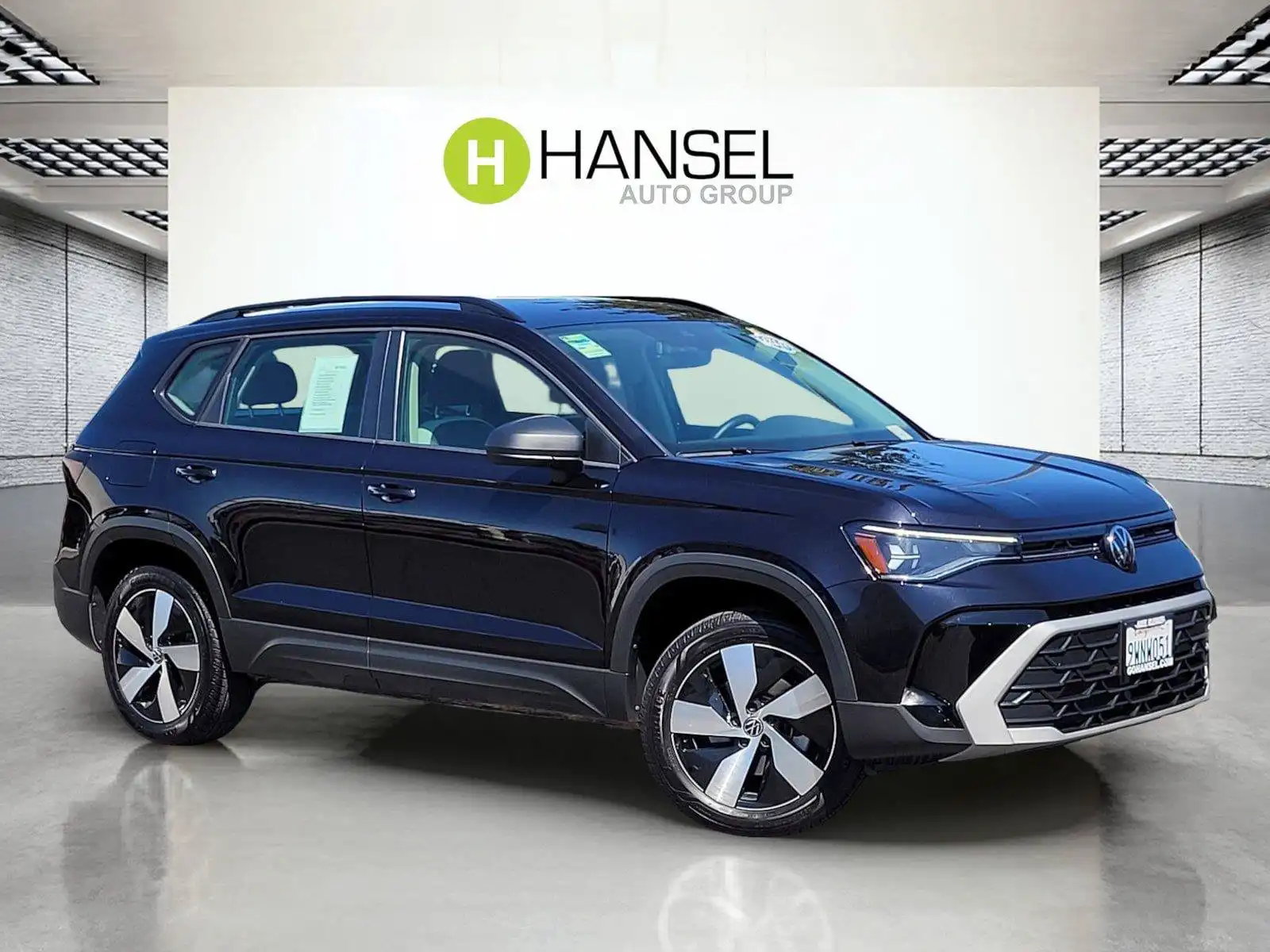 2025 Volkswagen Taos 1.5T S 4Motion's photo