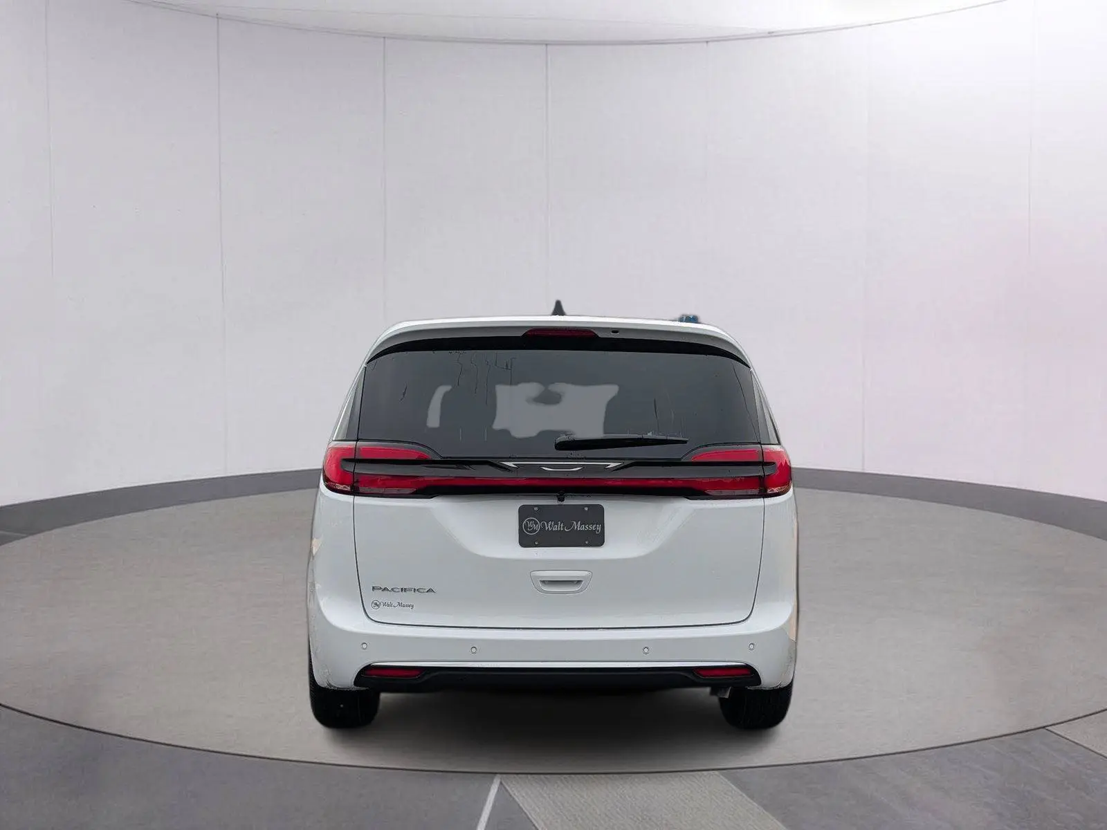 2027 Chrysler Pacifica Select photo 4