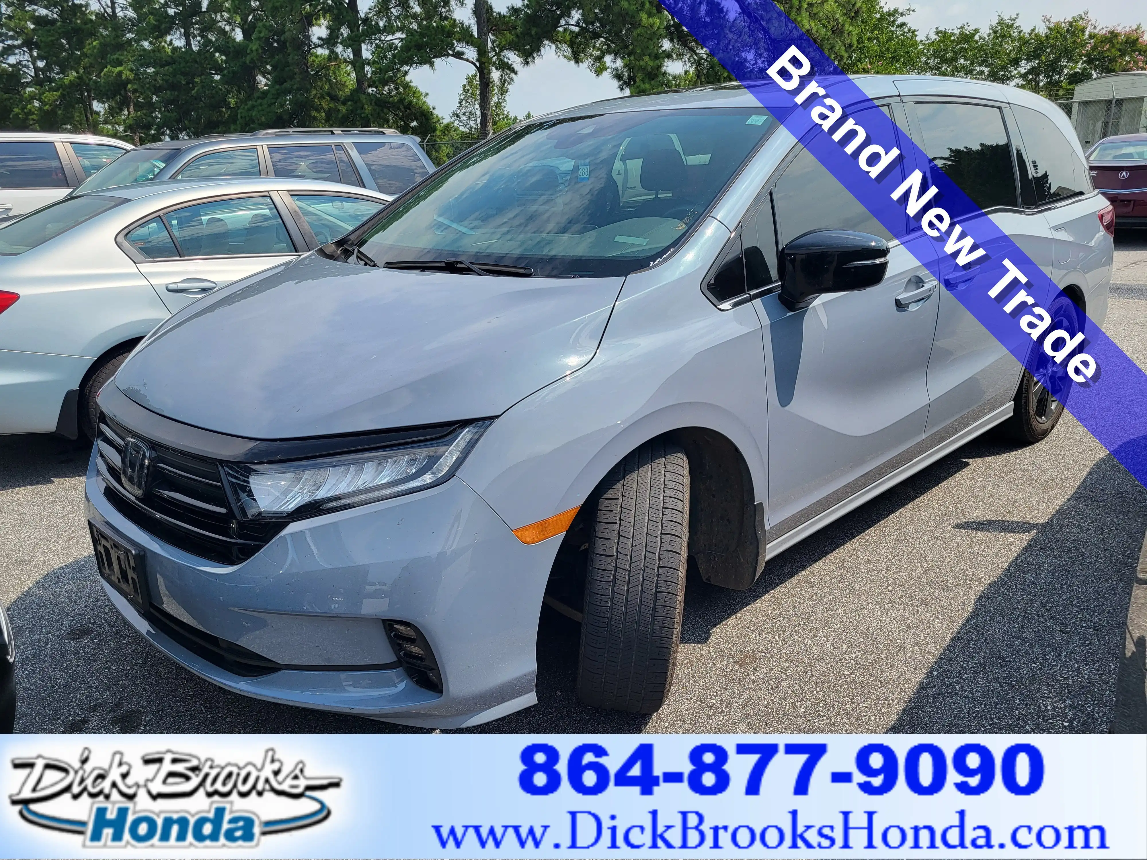 2024 Honda Odyssey SPORT's photo