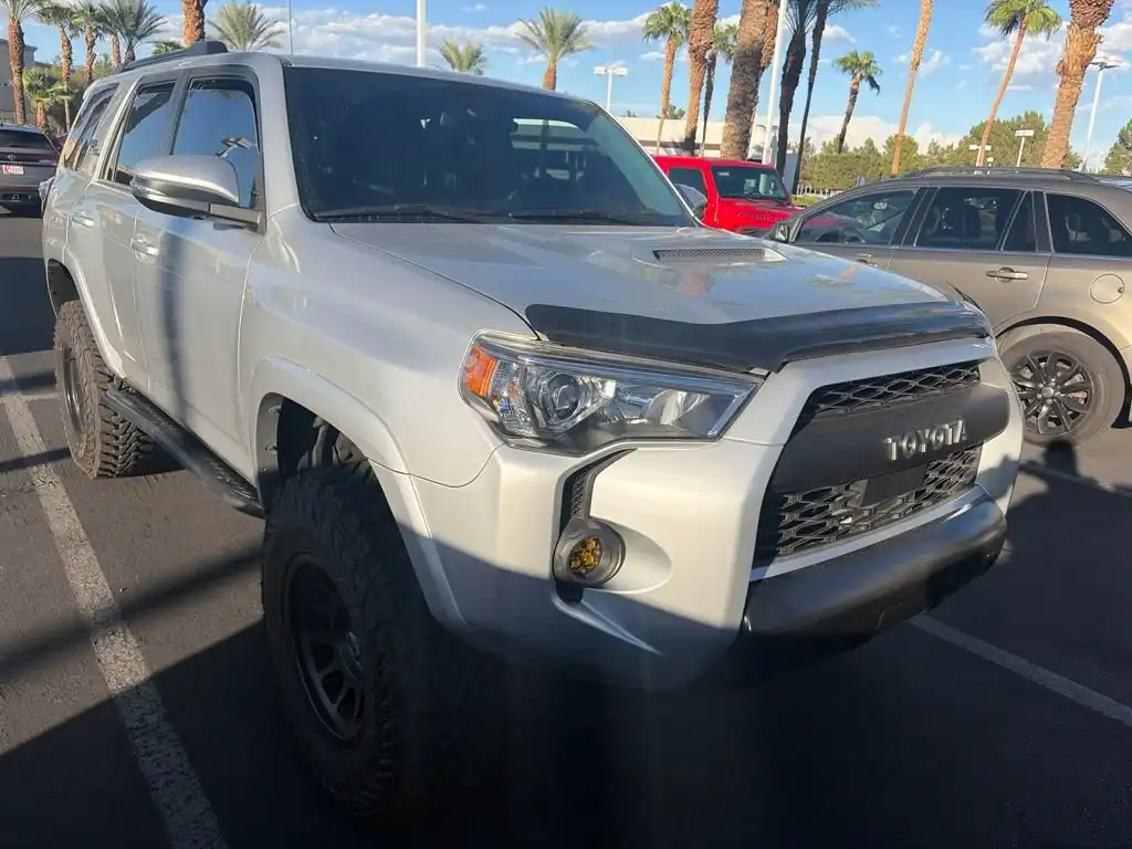 2024 Toyota 4Runner TRD Off-Road Premium 4WD V6's photo