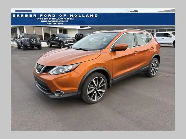2017 Nissan Rogue Sport SL AWD's photo