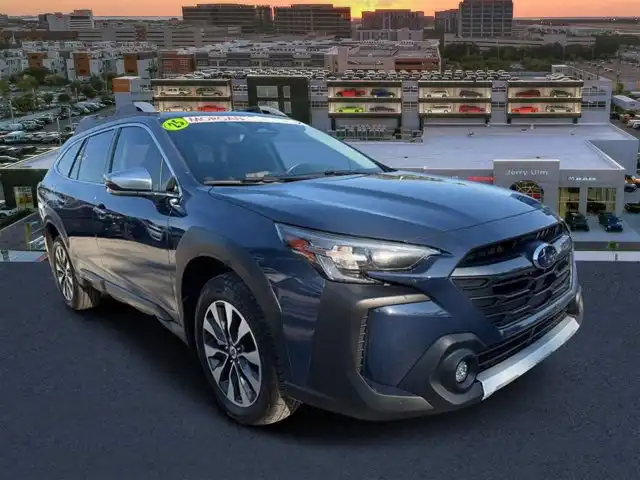 2025 Subaru Outback Touring XT's photo