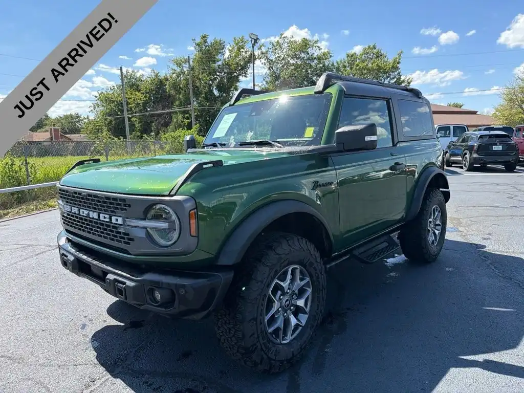 2023 Ford Bronco Badlands 4WD's photo