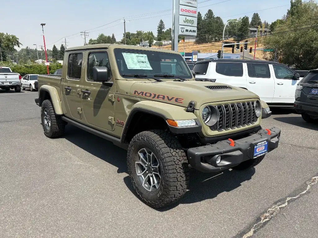 2026 Jeep Gladiator Mojave X Auto's photo