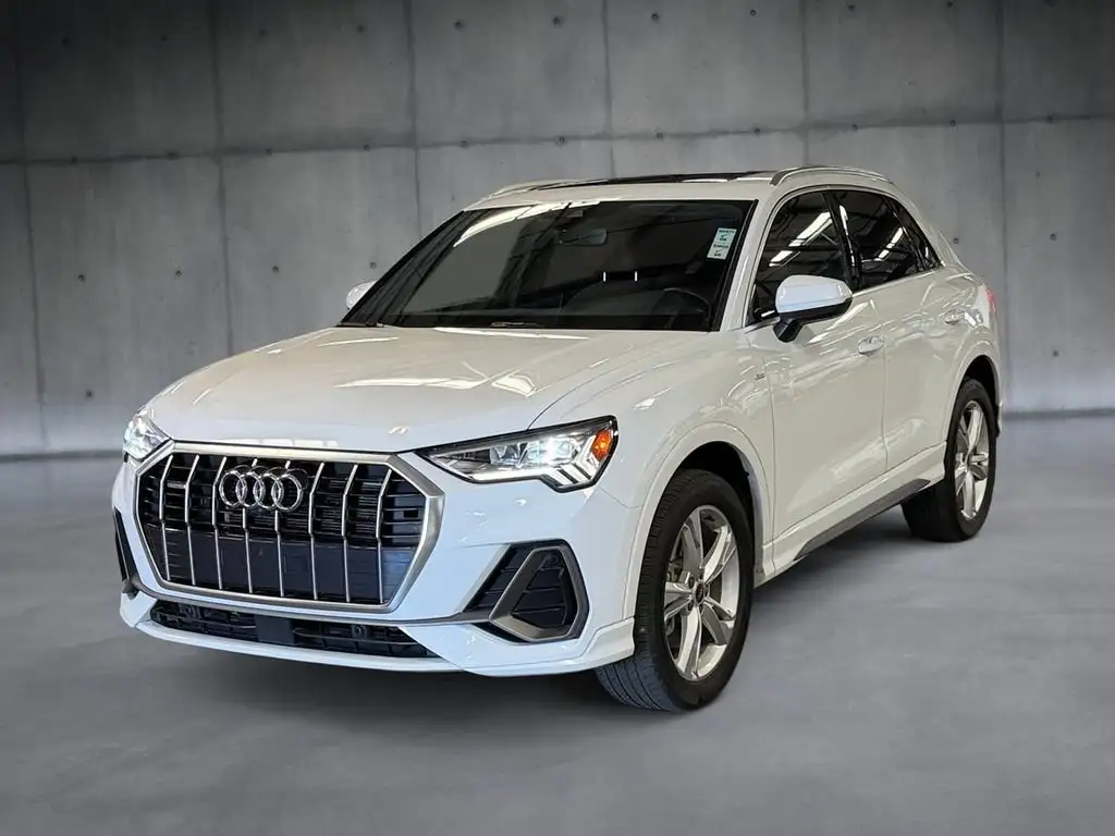2024 Audi Q3 45 TFSI S Line Premium Plus quattro's photo