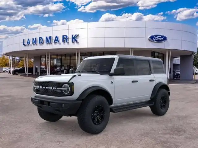 2026 Ford Bronco Outer Banks 4WD's photo