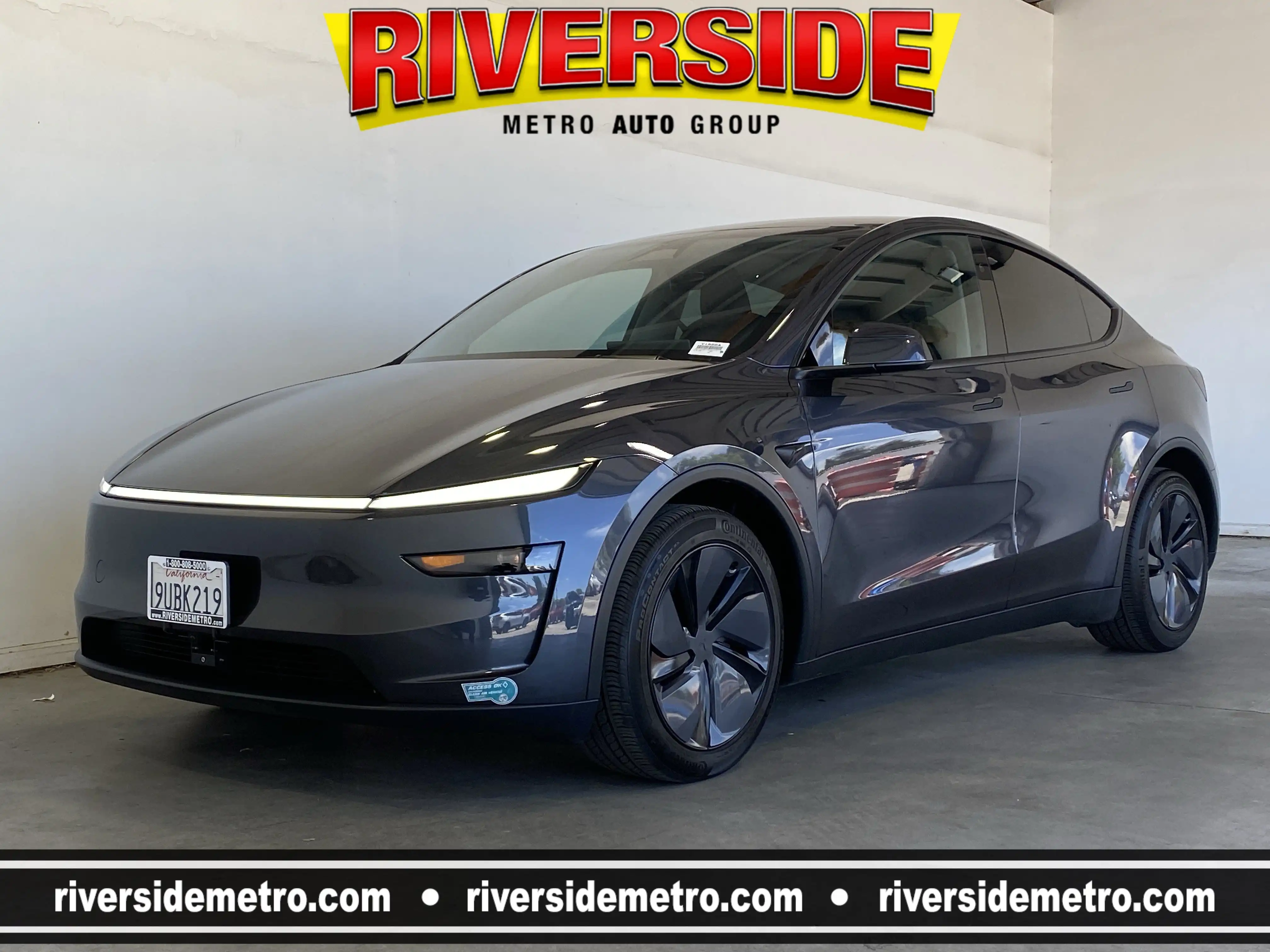 2026 Tesla Model Y Standard All-Wheel Drive's photo