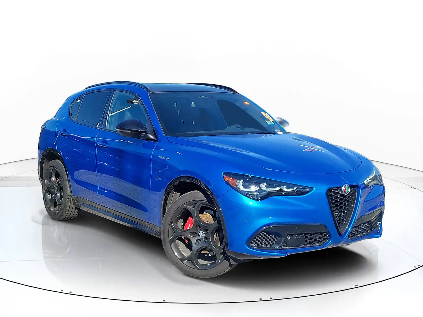 2025 Alfa Romeo Stelvio Stelvio AWD's photo