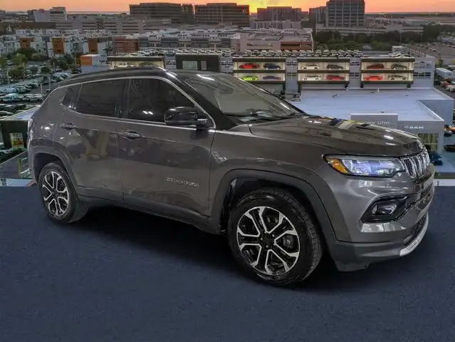 2023 Jeep Compass Limited 4X4's photo