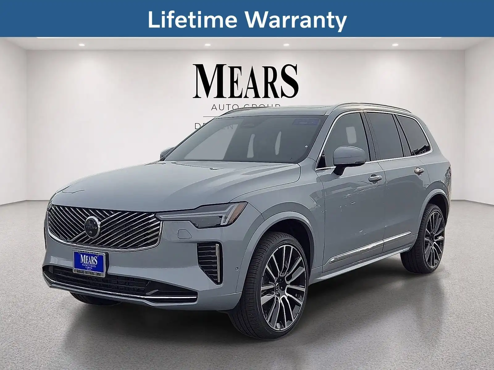 2026 Volvo XC90 B6 Plus Bright 7-Seater AWD's photo