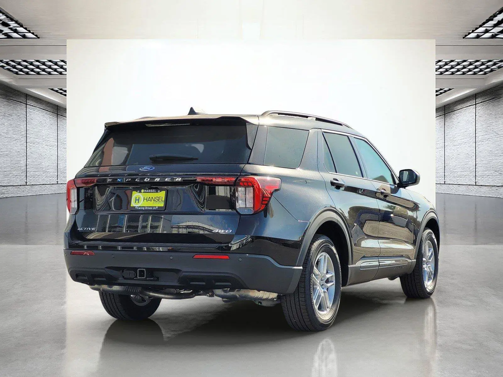 2026 Ford Explorer Active 4WD photo 4