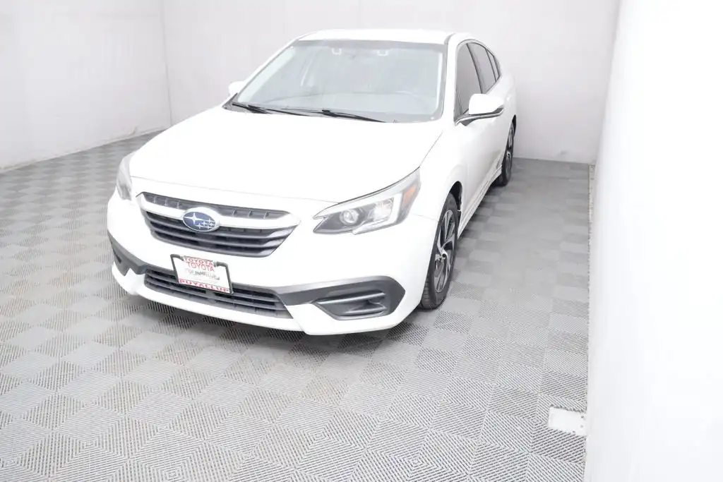 2022 Subaru Legacy Premium's photo