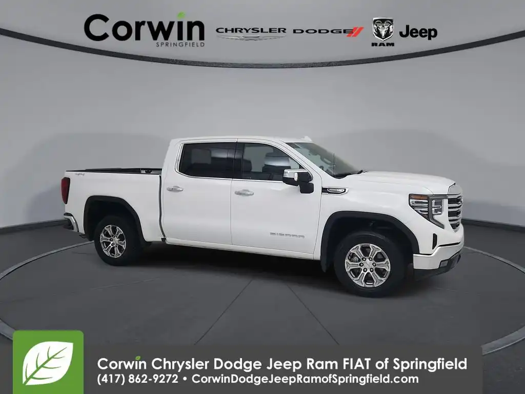 2025 GMC Sierra 4WD Crew Cab Short Box SLT's photo