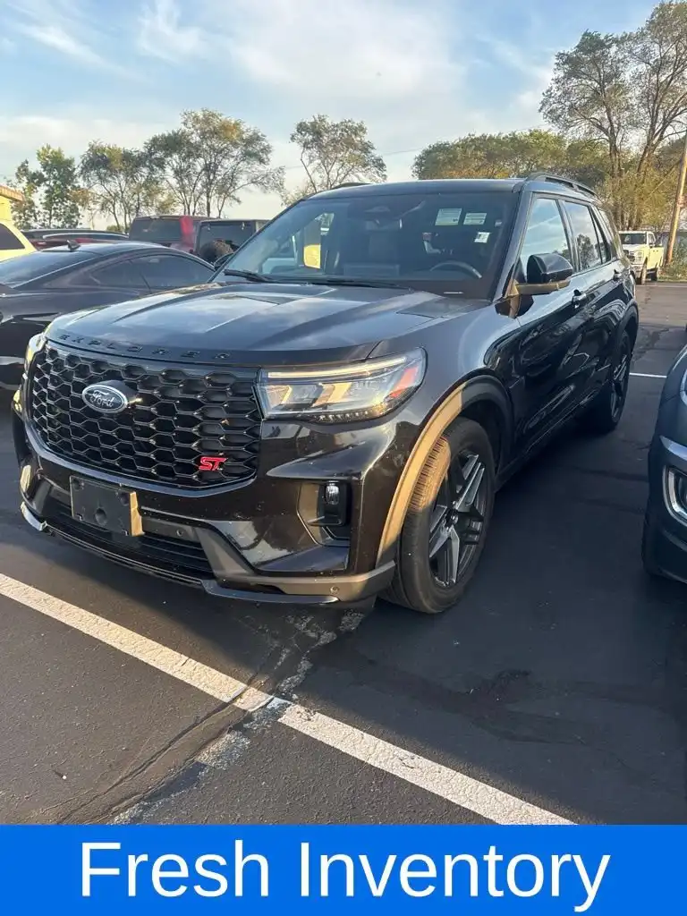2025 Ford Explorer ST 4WD PL535's photo
